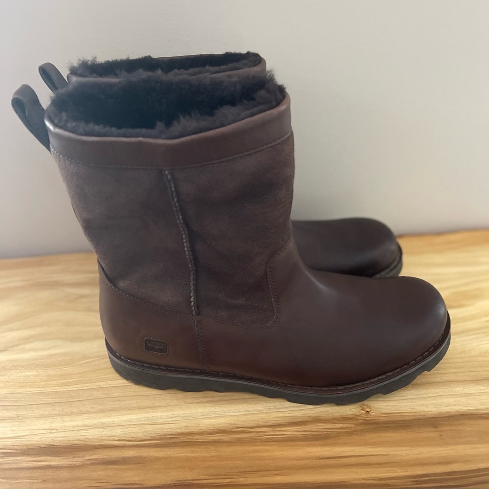 UGG Men’s Size 15 Leather and Suede Boots